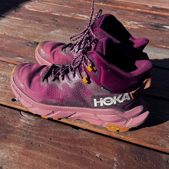 Hoka Shoes - Women's Hoka Trail Code GTX, Hot Sauce/Earthenware, 8.5 B Medium